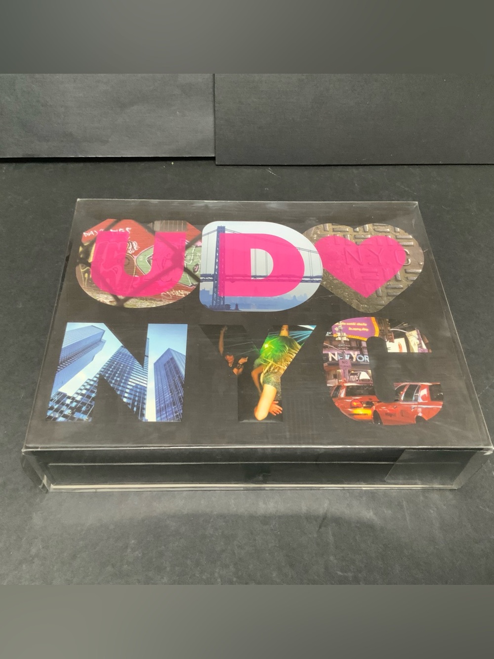 Vintage URBAN DECAY Book of Shadows Vol III (UD Loves NYC) Eyeshadow Palette